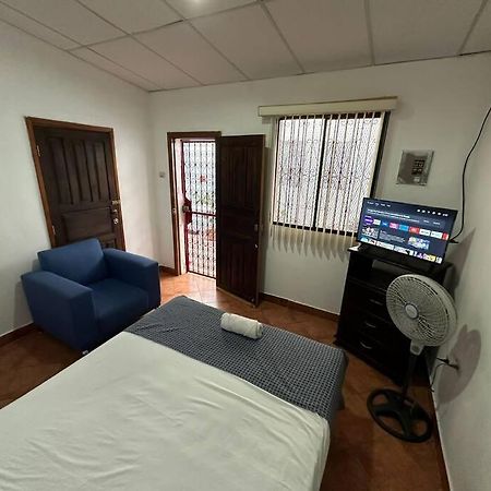 Apartamento Nilxon / Habitacion Granada Extérieur photo
