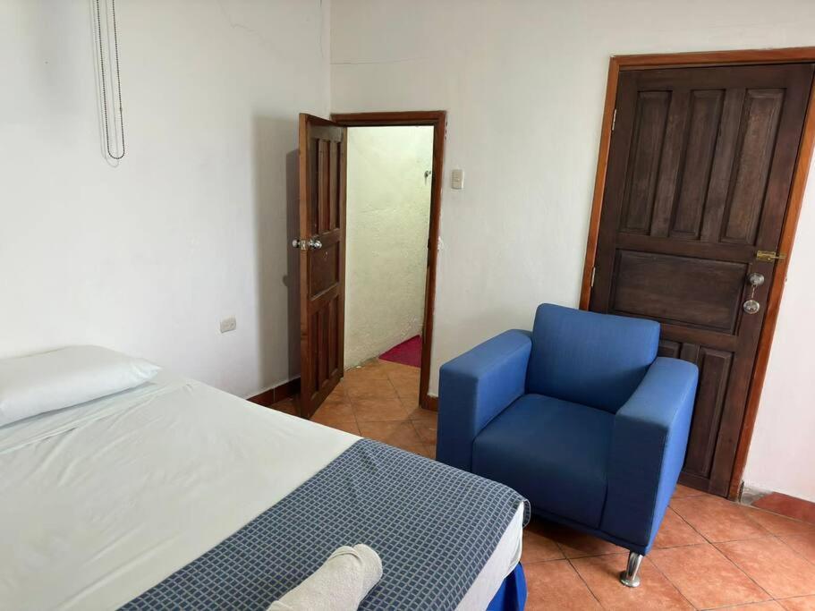 Apartamento Nilxon / Habitacion Granada Extérieur photo