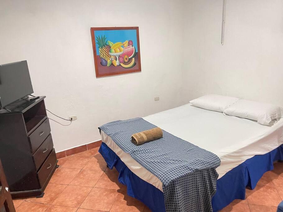 Apartamento Nilxon / Habitacion Granada Extérieur photo